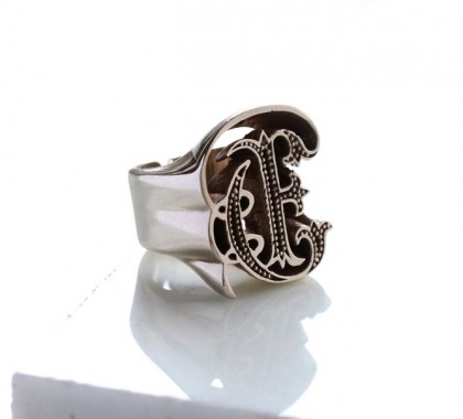 defy-letter-rings-silverplated-g1